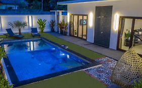 Ozzy Villa Phangan